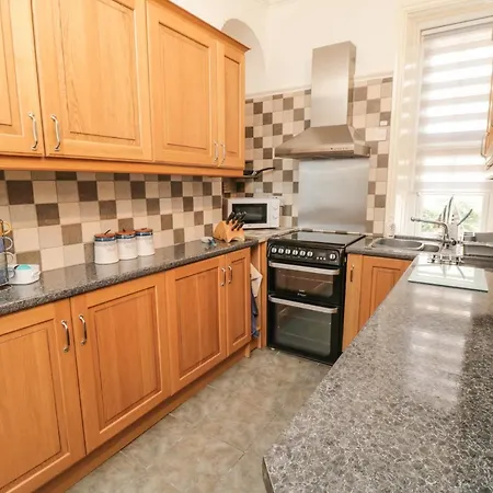 The Seahome 公寓 *